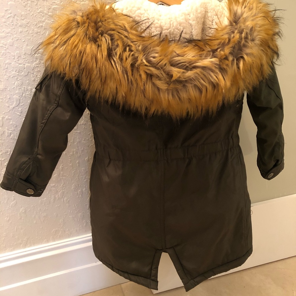 Winter jacket - Picture 2 of 2